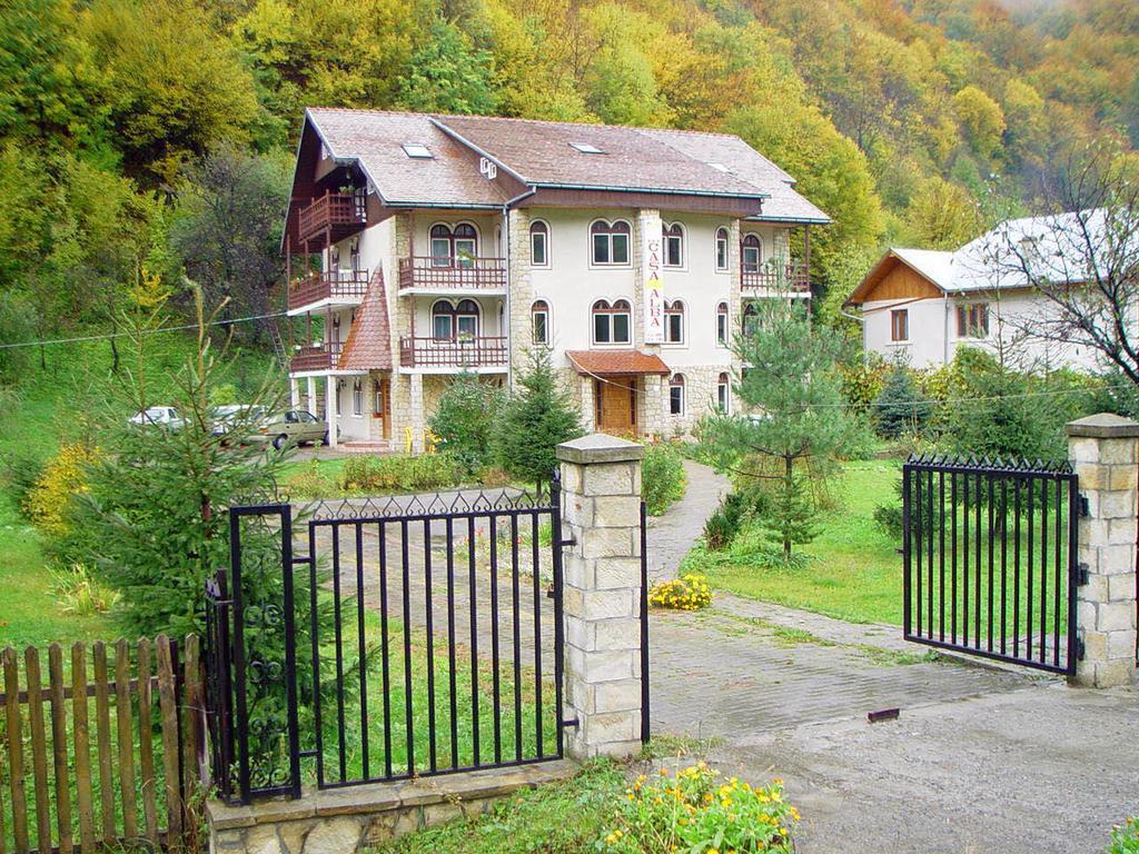 Pension Casa Alba Slănic-Moldova Екстериор снимка