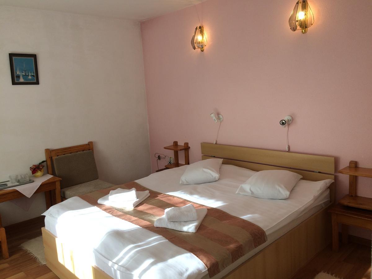 Pension Casa Alba Slănic-Moldova Екстериор снимка