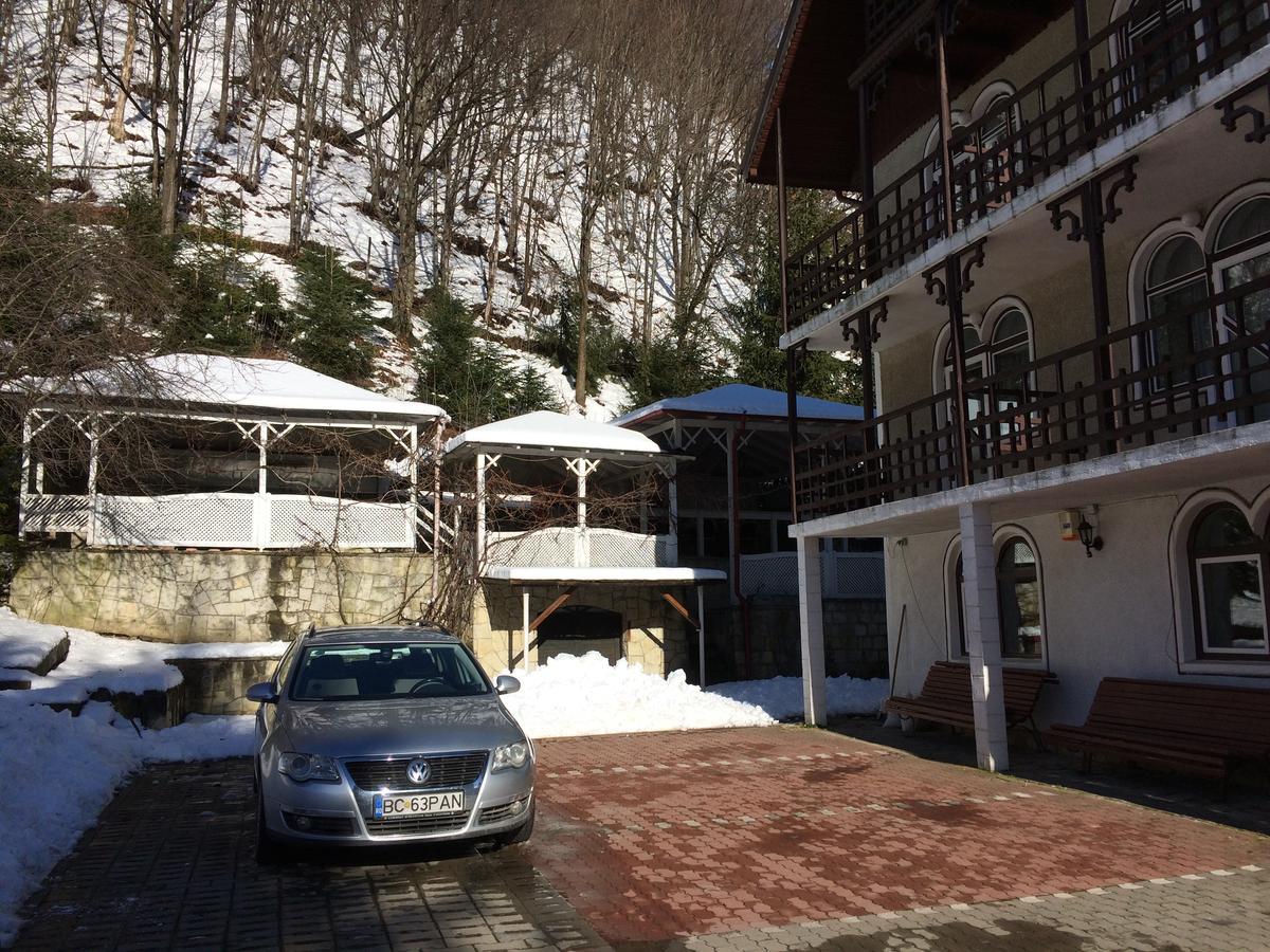 Pension Casa Alba Slănic-Moldova Екстериор снимка